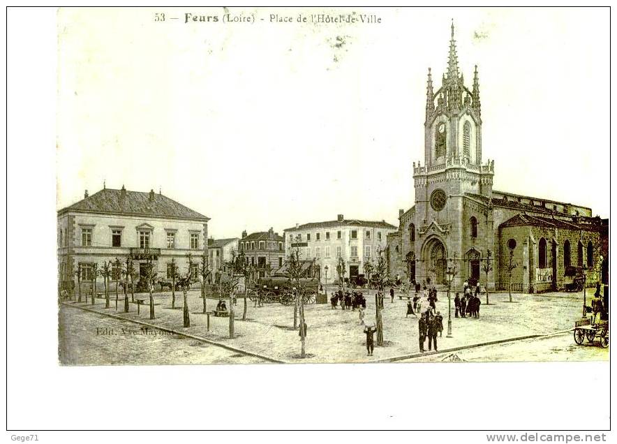 Feurs - Place De La Republique - Feurs