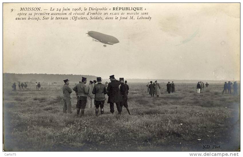 AVIATION - Dirigeable - République - Militaria - M. Lebaudy - Dirigibili