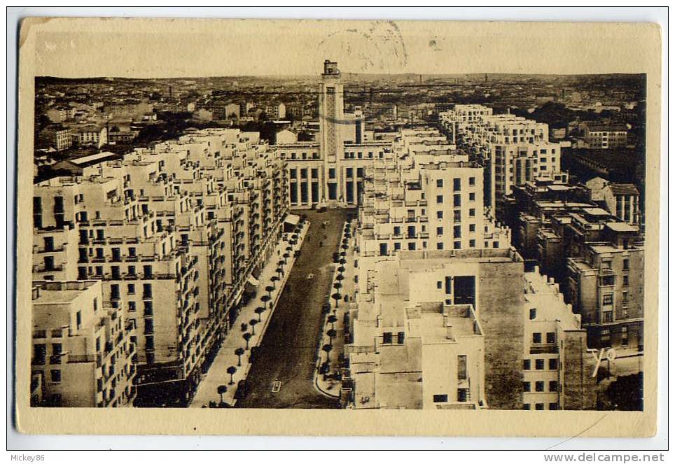 Villeurbanne--1935--La Cité Des Gratte Ciel-Vue D´ensemble Sur L´Avenue De L´Hotel De Ville, N° 30 éd Cellard - Villeurbanne