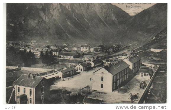 MOUTIERS  SALINS CASERNES - Moutiers