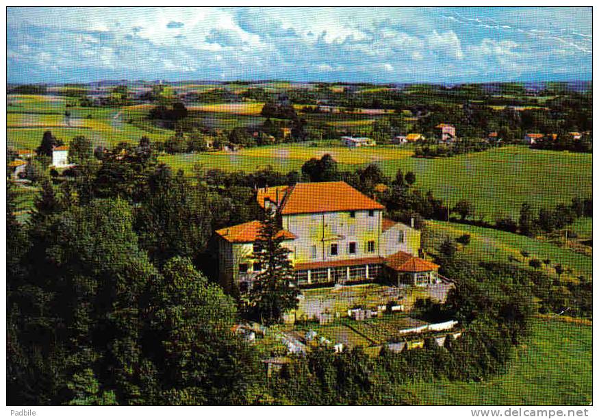 Carte Postale 38. Diemoz  Et La Maison De Repos Vue D'avion   Trés Beau Plan - Diémoz