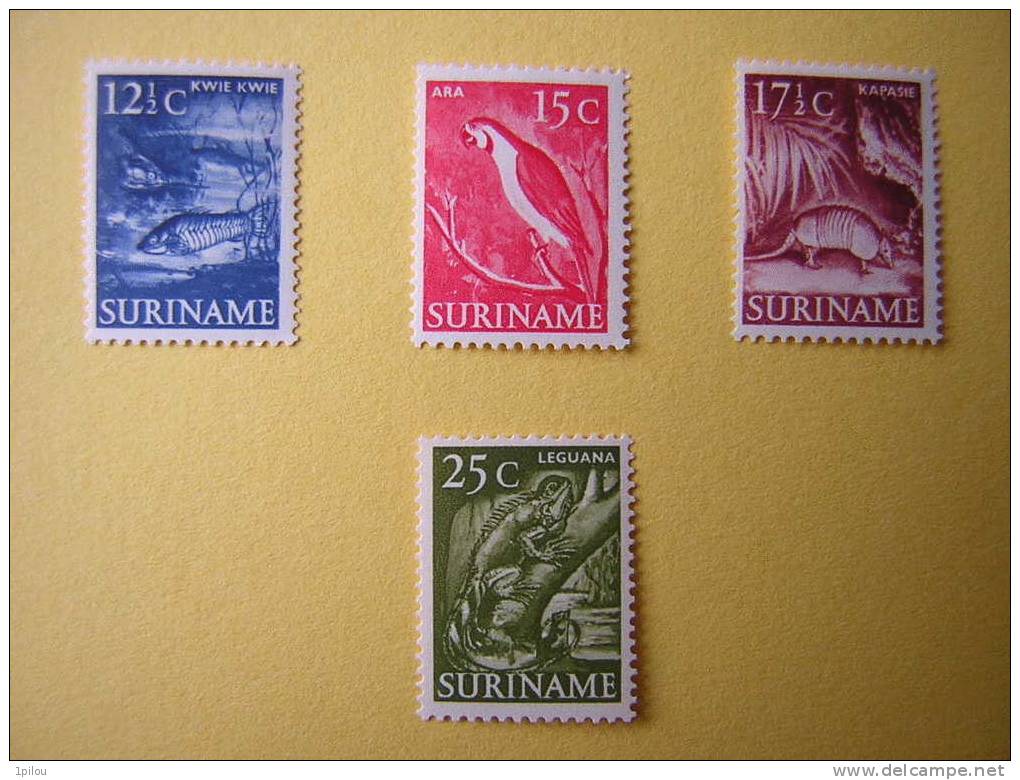 SURINAM. ANIMAUX DIVERS - Surinam ... - 1975