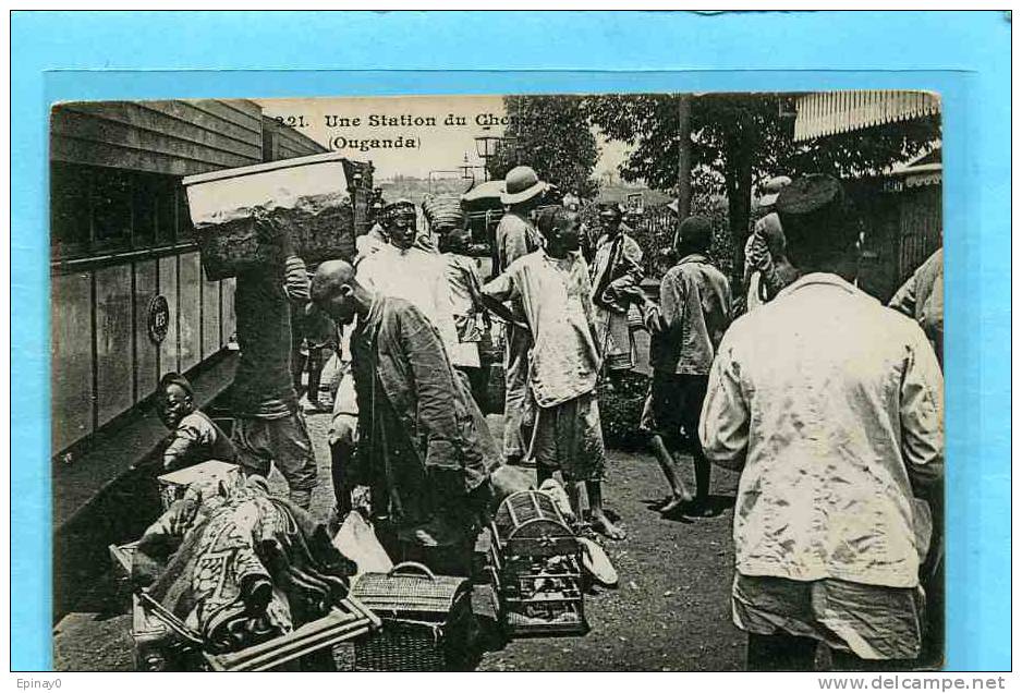 B - OUGANDA - Une Station Du Chemin - Gare - Chemin De Fer - Méssageries Maritines - Cliché Avant 1903 - Uganda