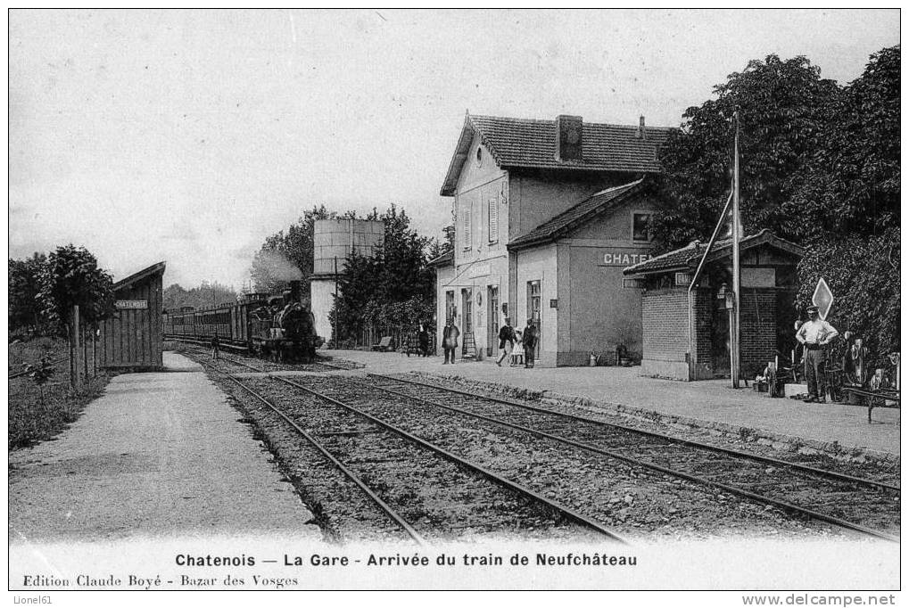 CHATENOIS : (88) Arrivée D´un Train De Neufchâteau - Chatenois