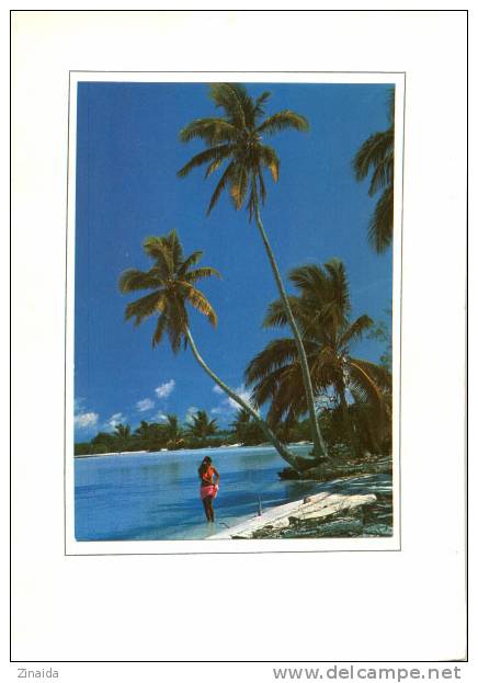 CARTE DE VOEUX - FILLE SUR LA PLAGE - Tahiti
