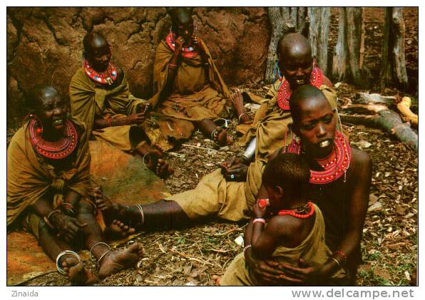 CARTE POSTALE - MASAI WOMEN - Kenya