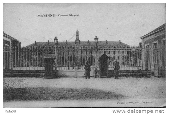 53. MAYENNE.     CASERNE  MAYRAN. - Mayenne