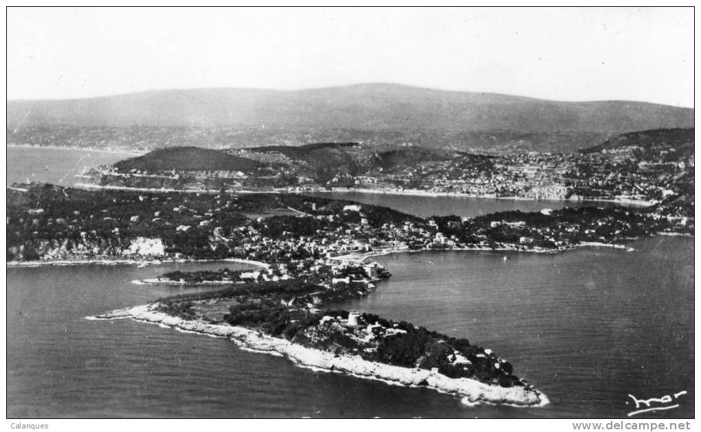 CPSM Saint Jean Cap Ferrat - Vue Aérienne - Au Fond Villefranche Sur Mer - Nice - Saint-Jean-Cap-Ferrat