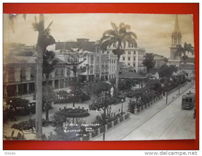 Guayaquil Paseo Montalvo Tram Avec Pub Johnny Walker Whisky - Equateur