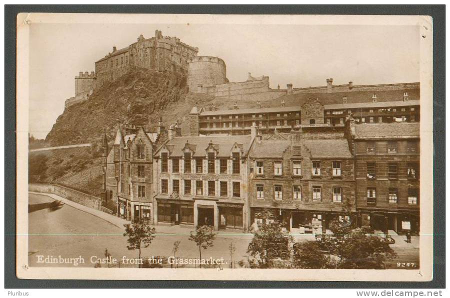 EDINBURGH CASTLE FROM THE GRASSMARKET - Midlothian/ Edinburgh