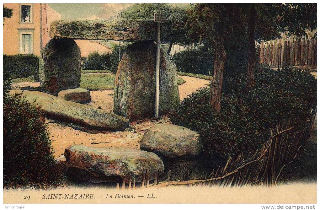 SAINT NAZAIRE (Le Dolmen) - Dolmen & Menhire