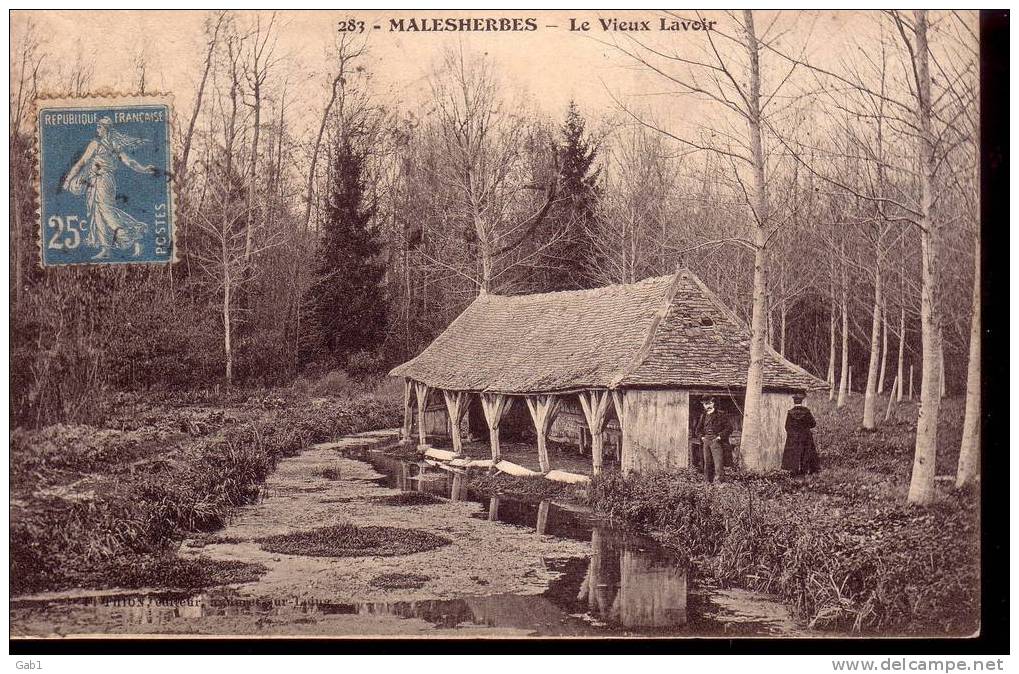 45 --- Malesherbes --- Le Vieux Lavoir - Malesherbes