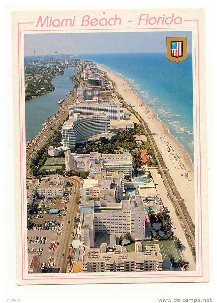 MIAMI BEACH, FLORIDA Elagant Resort Hotels Line Famous Collins Avenue On Beautiful Miami Beach - Miami Beach