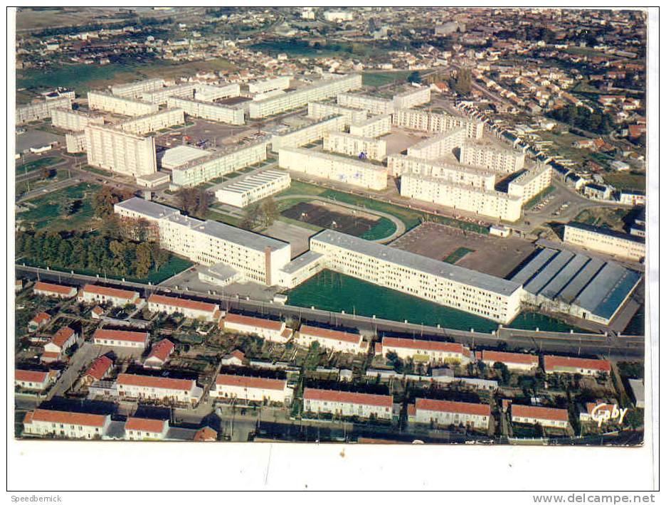 11208 NANTES - REZE - Château De Rezé - Les Nouveaux Ensembles . 1 Gaby France Vue Du Ciel - Nantes