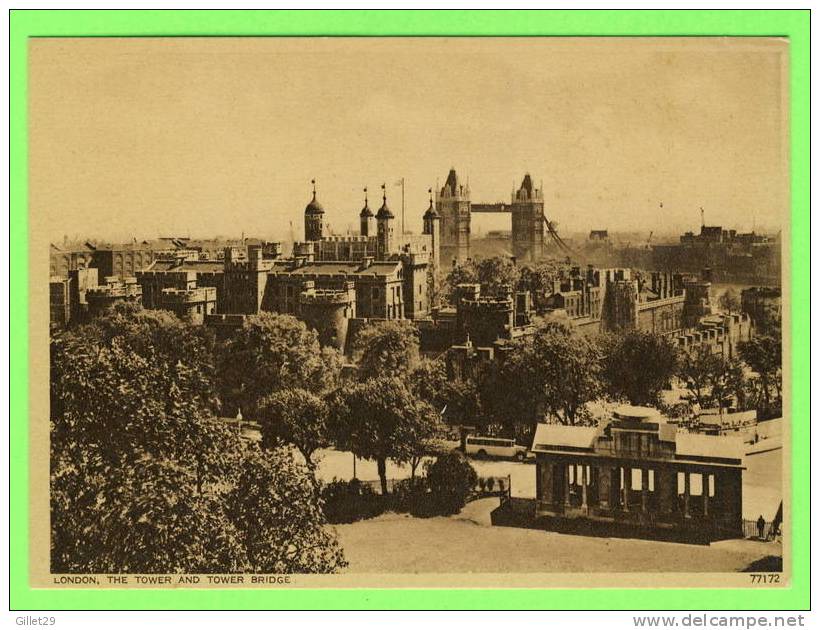 LONDON, UK - THE TOWER AND TOWER BRIDGE - ANIMATED - PHOTOCHROM CO LTD GRAPHIC STUDIO - - Tower Of London