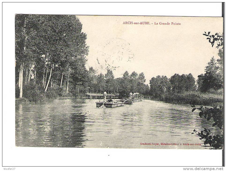 CPA ARCIS SUR AUBE La Grande Pointe,animée - Arcis Sur Aube