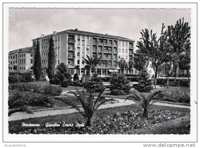 PORDENONE - Giardino Centro Studi - Cartolina FG BN V 1963 - Pordenone