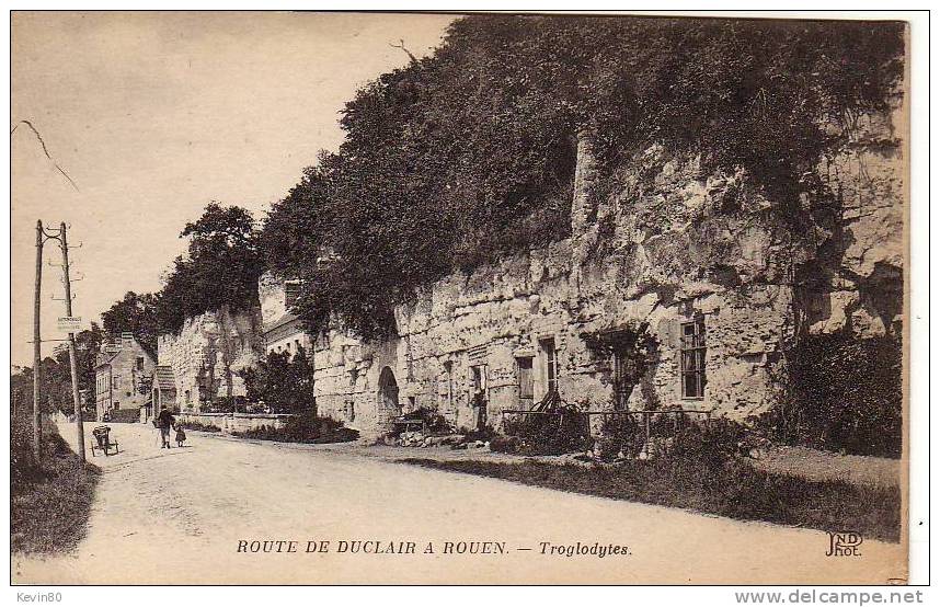 76 DUCLAIR Route De Duclair à Rouen Troglodytes Cpa Animée - Duclair