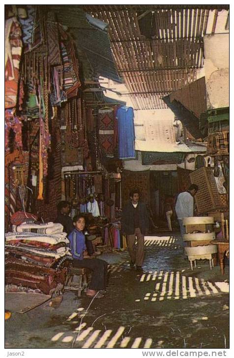 CPM  Souk Tapis A Marrakech - Halles