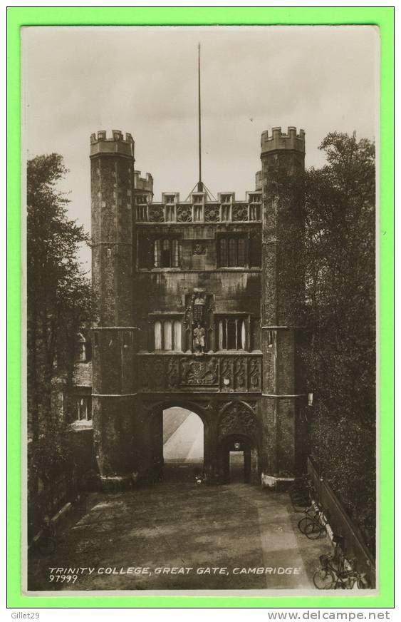 CAMBRIDGE, ENGLAND - TRINITY COLLEGE,GREAT GATE - VALENTINE & SONS LTD - - Cambridge