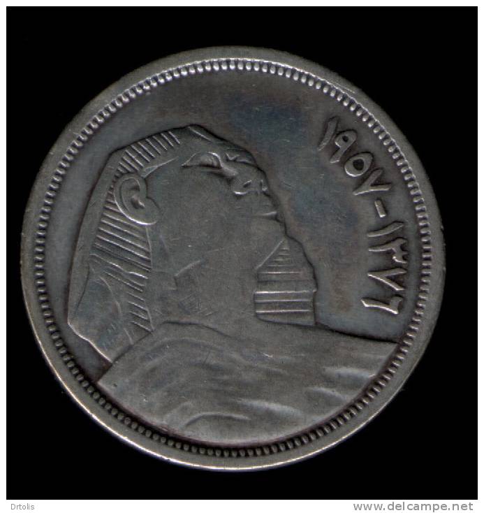 EGYPT / SILVER COIN / 10 PT. / 1957 / 2 SCANS . - Egypte