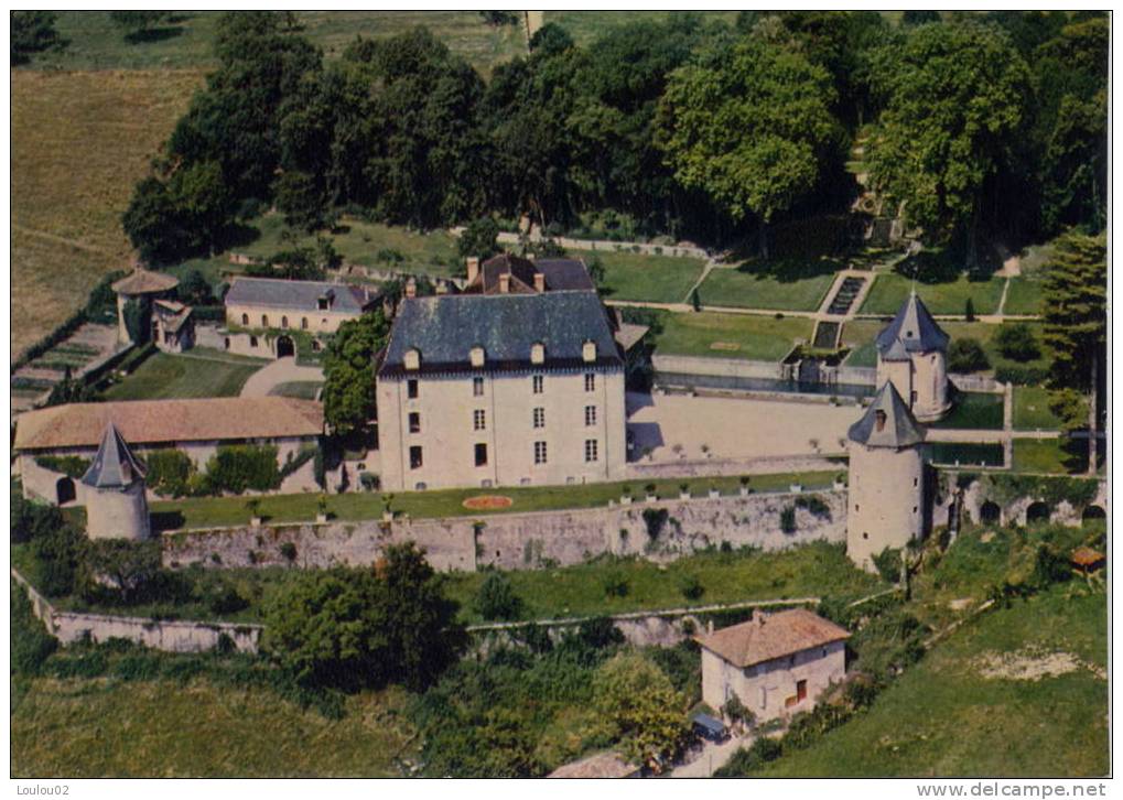 38 -  LE TOUVET - Chateau - Excellent état - Saint-Hilaire-du-Touvet