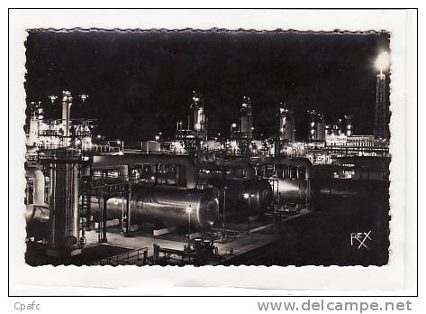 CP 1950 LACQ - VUE SUR LA NUIT - Lacq