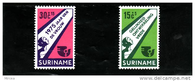 Surinam 1975 , Michel 693/4 , Neufs** - Surinam ... - 1975