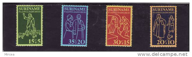 C1641 - Surinam 1975 -  Michel 689/692 Neufs** - Surinam ... - 1975