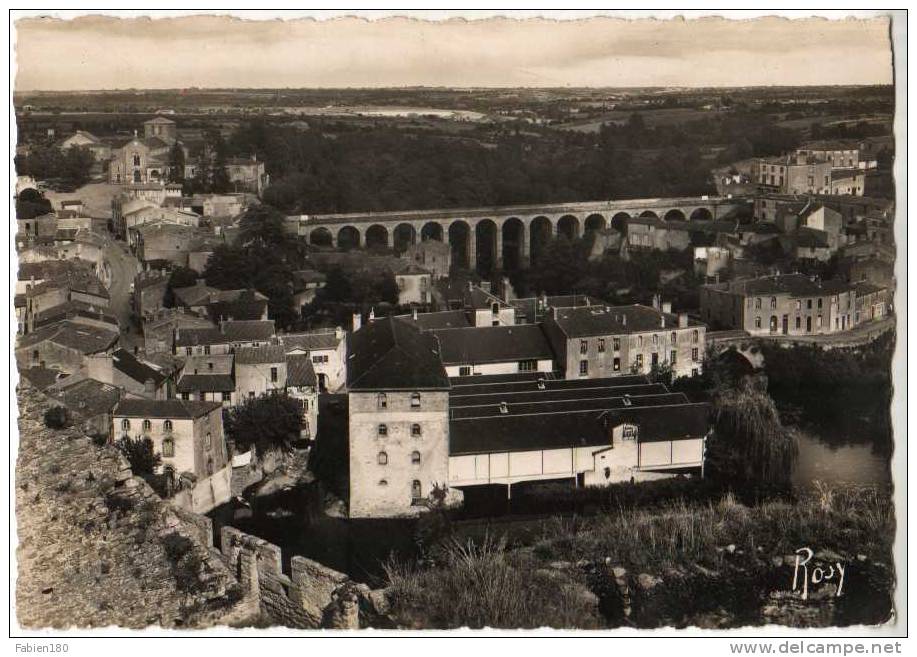 44 CLISSON - LE VIADUC SUR LA MOINE ET LE QUARTIER DE LA TRINITE - Clisson