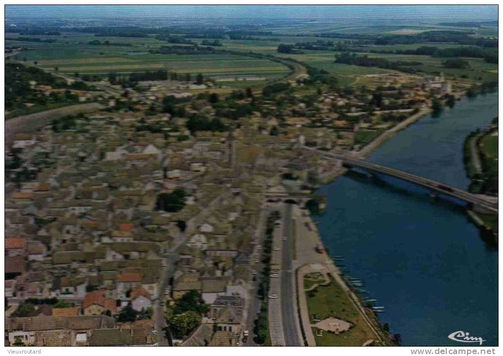 CPSM. PONT SUR YONNE. VUE GENERALE AERIENNE. DATEE 1989. - Pont Sur Yonne