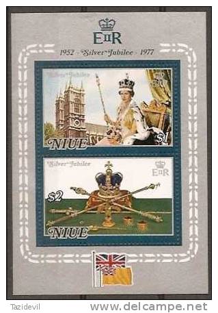 NIUE - 1977 QE II Silver Jubilee Souvenir Sheet. Scott 195a. MNH ** - Niue