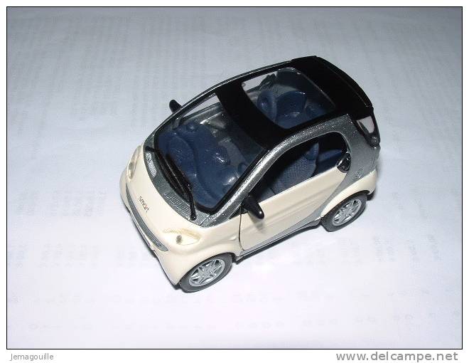 Smart City Coupé - Beige 1:33 Maisto Sans Boite - 2-01 - Other & Unclassified