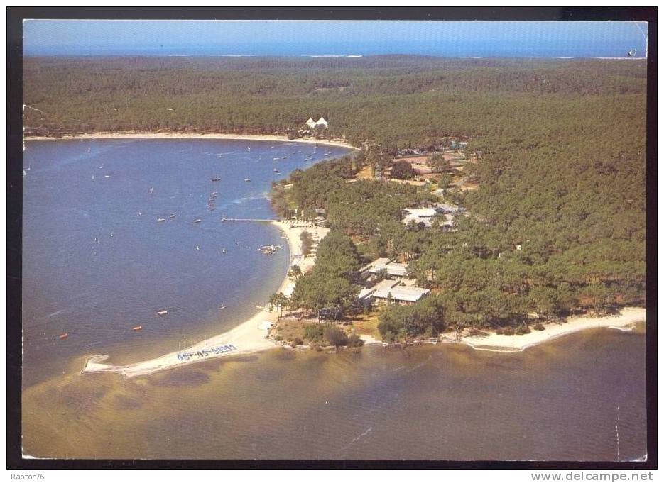 CPM  CARCANS MAUBUISSON  U C P A BOMBANNES  Sur Le Plus Grand Lac De France - Carcans