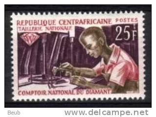 // Rep Centrafricaine Y&T 64 (taillerie De Diamants) - NSC - Côte 1€ - Centrafricaine (République)