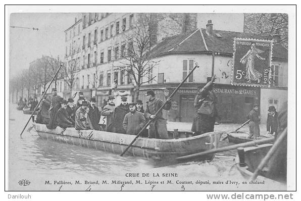 94 / FL/ IVRY, Inondations 1910, MM Fallières, Briand, Millerand Lépine Et COutant, En Chaland, ANIMEE - Ivry Sur Seine