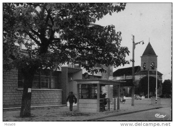 93.ROMAINVILLE.  PLACE DE LA MAIRIE. Carte Couleur. - Romainville