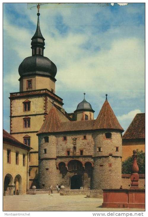 Würzburg. Allemagne. Festung Marienberg - Scherenbergtor. - Wuerzburg