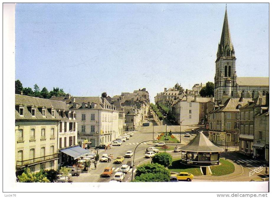 OLORON SAINTE MARIE -  La Place Gambetta Et L´Eglise Notre Dame  - N° 2739 - Oloron Sainte Marie