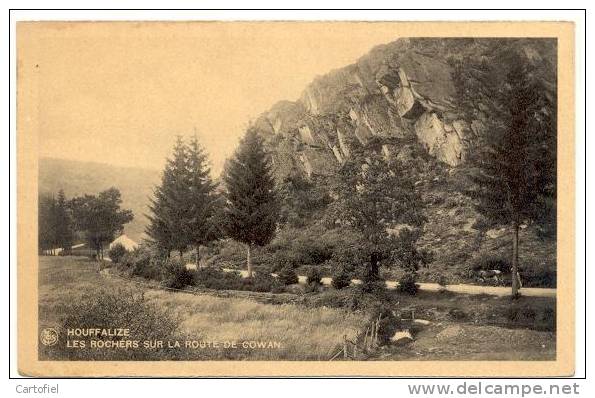 HOUFFALIZE - LES ROCHERS SUR LA ROUTE DE COWAN - Houffalize