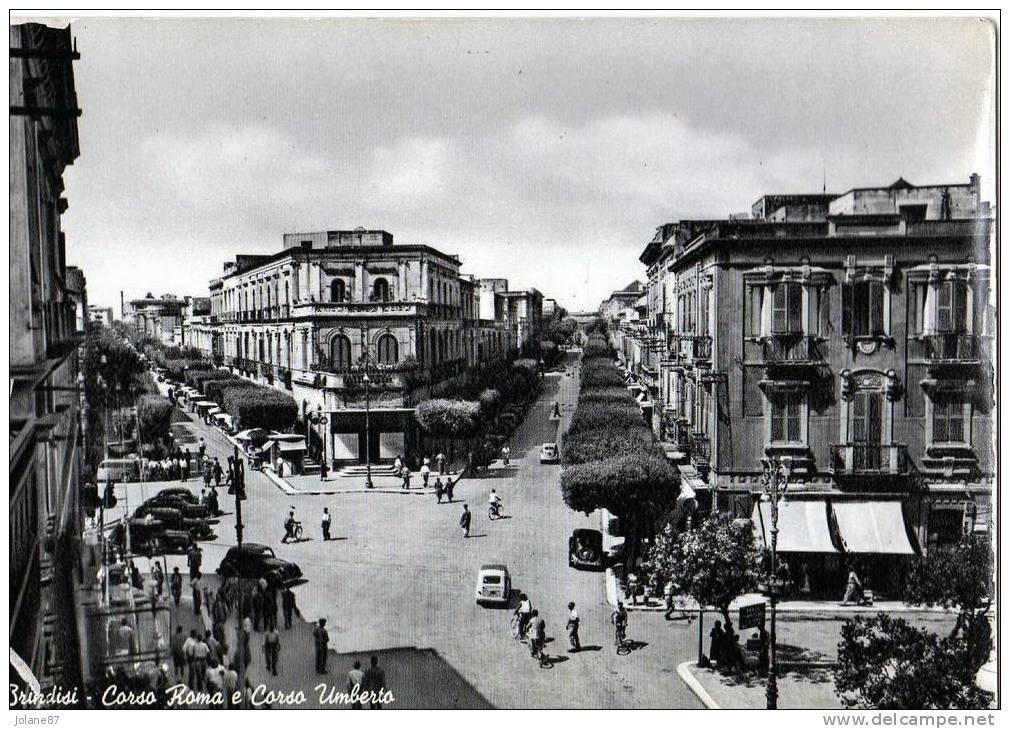 CPA     ITALIE          BRINDISI   1954      CORSO ROMA E CORSO UMBERTO       ANIMEE - Altamura