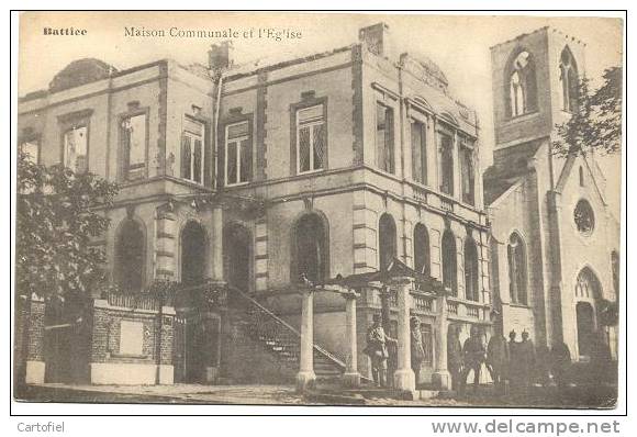 BATTICE - MAISON COMMUNALE ET L´EGLISE - Herve