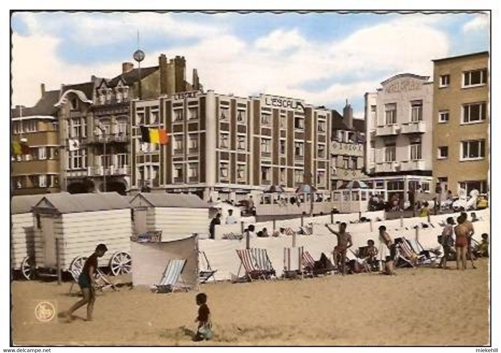 ZEEBRUGGE-LA PLAGE-STRAND-HOTEL L'ESCALE-Hotel De La Plage-cabines - Zeebrugge