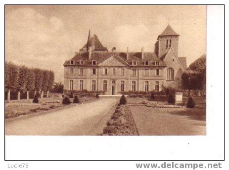 SOLESMES  -   L´abbaye SAINT PIERRE  -  Le Prieuré De 1722, Façade Sur Le Jardin  -   N° 8 - Solesmes