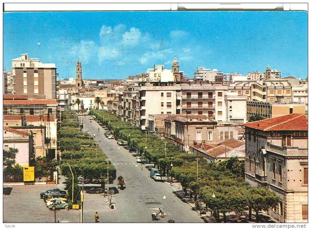 SAN SEVERO (FOGGIA) - VIALE MATTEOTTI - COLORI VIAGGIATA 1967 - ANIMATA E VETTURE D'EPOCA. - San Severo