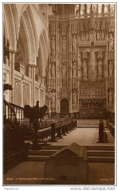 GB - Ha - In Winchester Cathedral - Ed. Judges'  N° 4767 (not Circulated / Non Circulée) - [Great Screen - Jubé] ] - Winchester