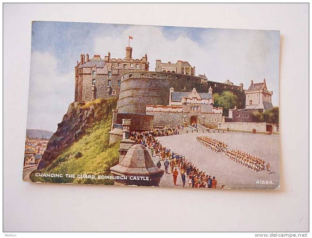 Edinburgh Castle -Changing The Guard     Cca 1920´s  F  D31516 - Midlothian/ Edinburgh