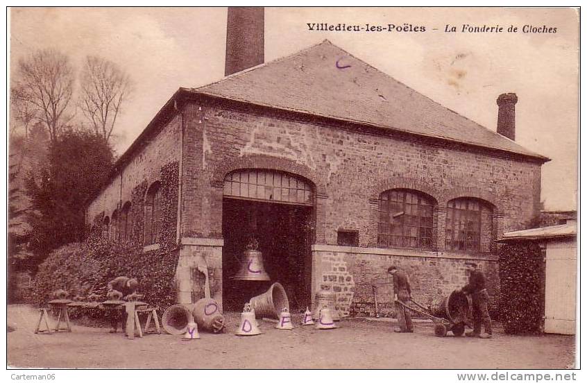 50 - Villedieu Les Poëles - La Fonderie De Cloches - Villedieu