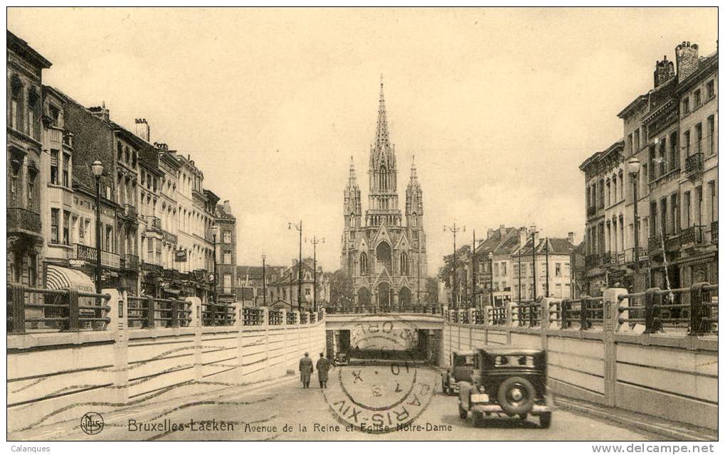 CPA Bruxelles Laeken - Avenue De La Reine Et Eglise Notre Dame - Laeken