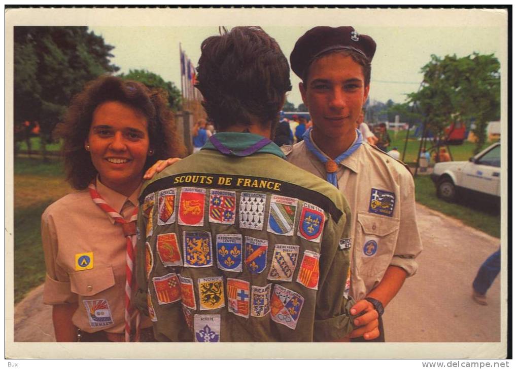 SCOUT  AGESCI  INCONTRO EUROPEO  IN ITALIA  SCOUTS DE FRANCE   POSTCARD UNUSED  CONDITION PHOTO   ITALIE ITALY - Scoutisme